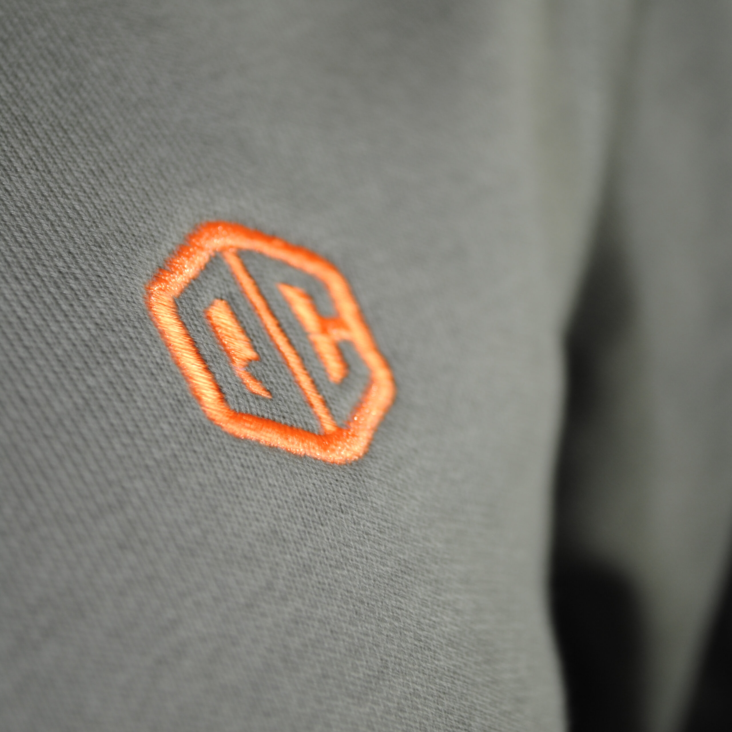 QC Organic Crew - Sustainable and Stylish Carp Fishing Clothing - Image 4